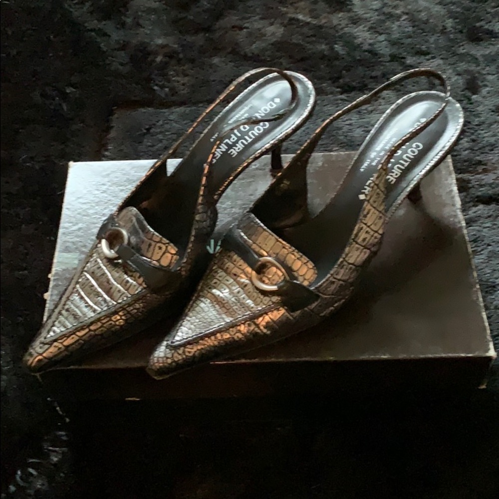 Donald J Pliner  slings silver black metallic